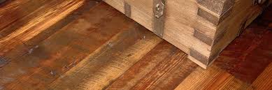 reclaimed heart pine hardwood flooring