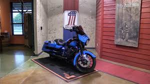 2018 2019 Harley Davidson Custom Paint Boss Grabber Blue Colors
