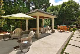 20 Outdoor Living Space Ideas For