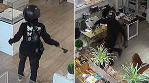 armed robbery at anthem jewelry