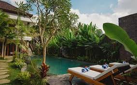 Dommage que les deux piscines soient ouvertes aux clients du restaurant. Taman Amartha Hotel Ubud Bali 3 Indonesia From Us 24 Booked
