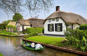 Das günstigste angebot beginnt bei € 30.000. Ferienhaus Im Ausland Der Immobilenmarkt In Den Niederlanden