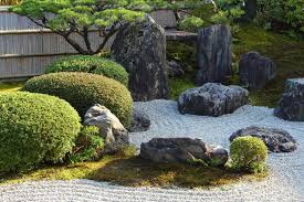 3 Small Japanese Garden Ideas For