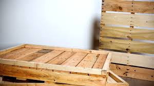 How To Transform Free Wooden Pallets