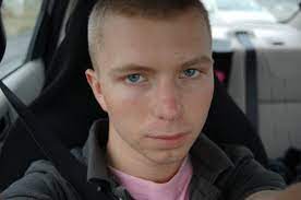 Chelsea manning didn't think she was risking national security when she leaked a trove of classified documents. Moving On Reflecting On My Identity By Chelsea Manning Medium