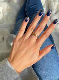 stunning navy blue nails dark blue
