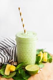 Best Pineapple Weight Loss Smoothies for Fat Burning + Metabolism!