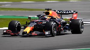 The red bull driver was given the all. Formel 1 Silverstone Verstappen Als Sprintsieger Auf Pole Zdfheute