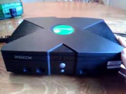 Xbox live (formerly styled as xbox live) is an online multiplayer gaming and digital media delivery service created and operated by microsoft. Xbox Original 2002 Xbox Live Beta Test Prototype Console Xdk Debug Dev 1 Youtube