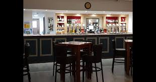 Due to the age of the building and the numerous additions we've made to convert the house into a clinic, the floors weren't very level. The Kingstanding Inn In Birmingham United Kingdom From 31 Deals Reviews Photos Momondo
