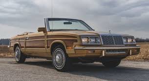 The 1984 chrysler minivan was met with a popularity that was totally. Immaculate Chrysler Lebaron Town Country Convertible Will Bring You Back To The 80s Carscoops