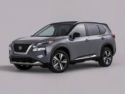 nissan rogue engine options towing