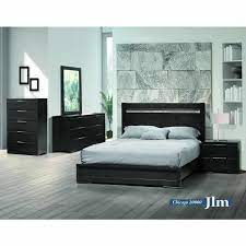 View the selection of beautifully crafted bedroom furniture set at milwaukee furniture. Bedroom Sets Chicago 20000 7 Pc Queen Bedroom Set At Ameublement Brandsource Poulin