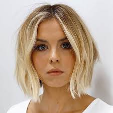 Layers are one of the easiest ways to make your long hair look fabulous. 30 Low Maintenance Blonde Ombre Hairstyles For Short Hair In 2020 Short Haircut Com
