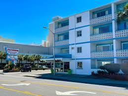 hotel polynesian oceanfront motel