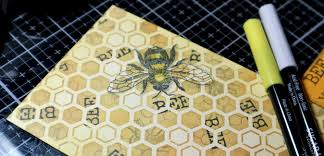 floating bee card this technique