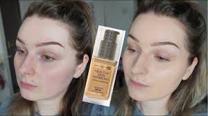 Max Factor Healthy Skin Harmony Foundation First Impression Review