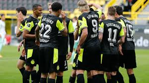 Borussia dortmund gewinnt 4:1 gegen bremen. Axtuzp9uxluvgm