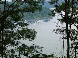 Complete information on houseboat rentals at dale hollow lake in tennessee. Kentucky Dale Hollow Lake