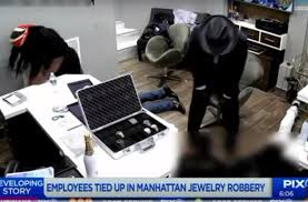 thieves in 4m new york jewelry heist