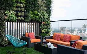 30 Artificial Grass Wall Design Ideas