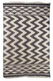 modern design indian dhurrie rug