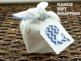 gift giving idea how to gift wrap with