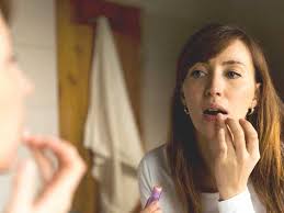 split lip treatment causes vitamin