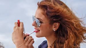 summer lipsticks for redheads how to