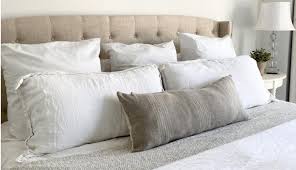 Style Neutral Pillows For A Queen Bed