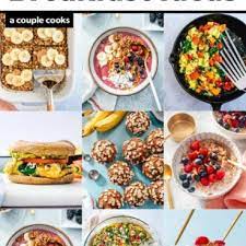 A Couple Cooks gambar png