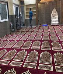 walls and leaving room carpets masjid