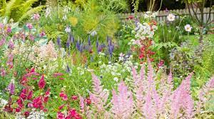 9 wonderful english country gardens