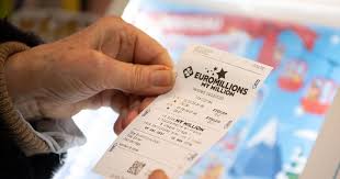 You can watch it each tuesday and friday around 23.00 p.m. Euromillions Results Live Winning Lotto Numbers For Friday S 27million Jackpot Mirror Online