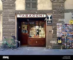 Tabacchi store hi-res stock photography and images - Alamy