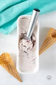 amaretto ice cream
