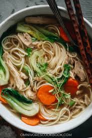 chinese en noodle soup omnivore