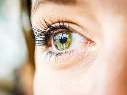 5 swollen eyeball causes and treatments