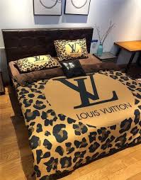 Luxury Louis Vuitton Golden Leopard