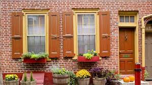 7 top shutter colors for brick houses