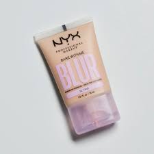 me blur skin tint foundation review