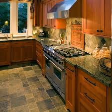 how to update oak kitchen cabinets