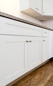 base cabinet style 2 door sink in white