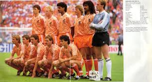Nederland won het ek van 1988 en bereikte in 1974, 1978 en 2010 de. Soccer Nostalgia Individual International Appearances Part Seven Marcel Marco Van Basten Part 2