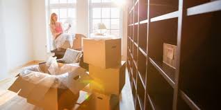 Here's a guide for how many packing boxes each room needs on average: How Many Boxes Are Needed To Move A One Bedroom Apartment Moversville