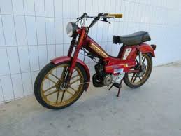 Een motorfiets met een cilinderinhoud van 125 cc heet leichtkraftrad. Mobylette Cady E14 Klassieke Bromfiets Oldtimer 2 Takt 49cc Brommers Oldtimers Marktplaats