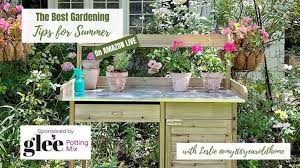 Five Reasons You Need A Potting Bench
