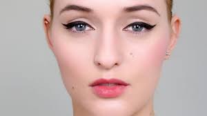makeup tutorial retro eyeliner you