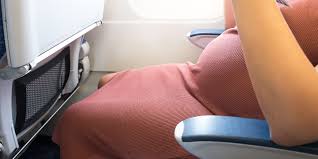 is it safe to fly when pregnant