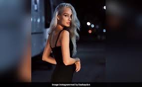 lisa haydon we almost didn t recognise